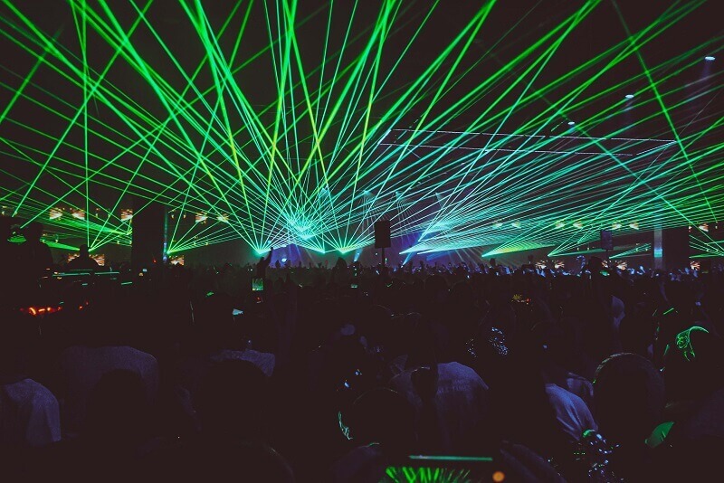 music-rave.jpg