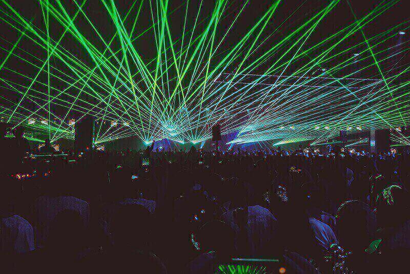 music-rave.jpg