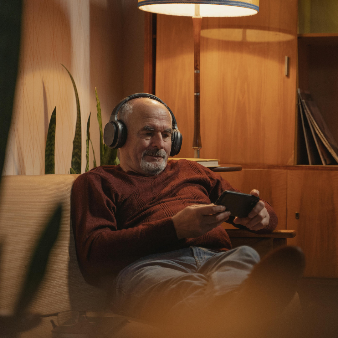 Tinnitus Louder at Night_ Mobile.png