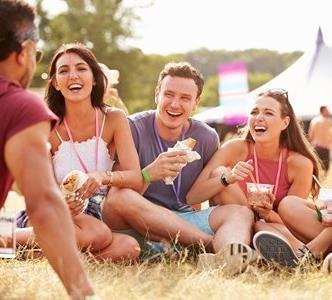 gehoorbescherming-festivals-300x332.jpg
