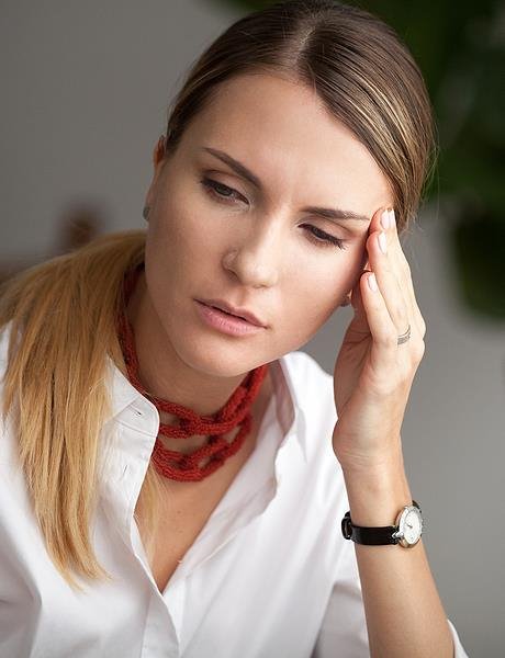bigstock-headache-at-work-concept-stre-238359214_12.jpg