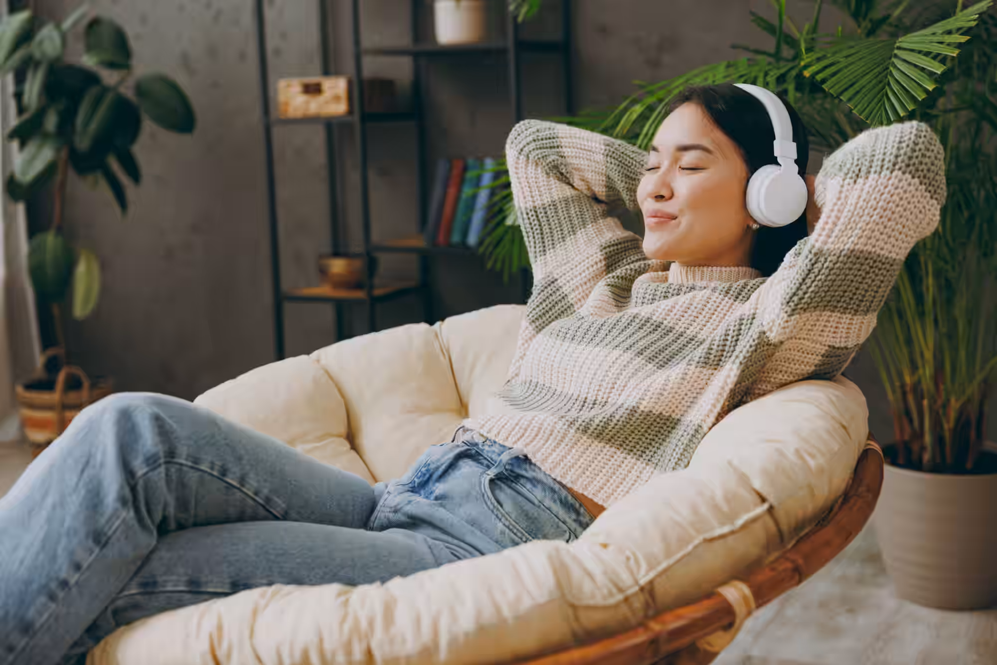 37. Can Headphones Damage Your Hearing.avif