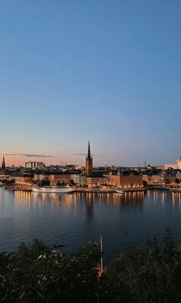 stockholm-eftermiddag-vatten-mobile.png