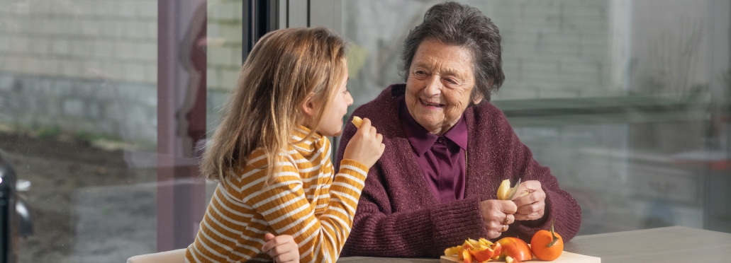 Grandma-grandaughter.jpg
