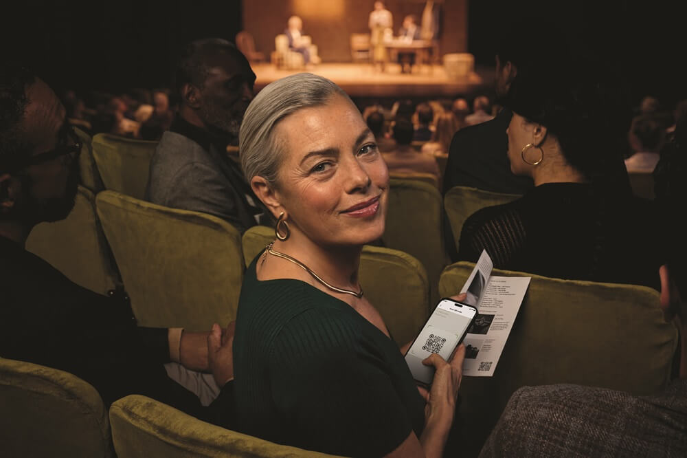 women-sat-in-theater.jpg