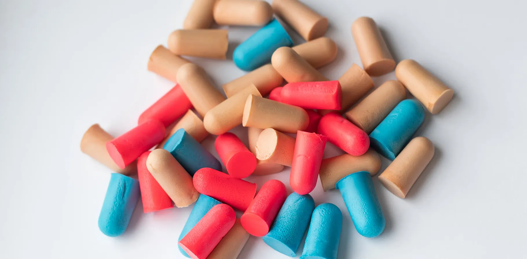 HH_foam-earplugs_DESKTOP.avif