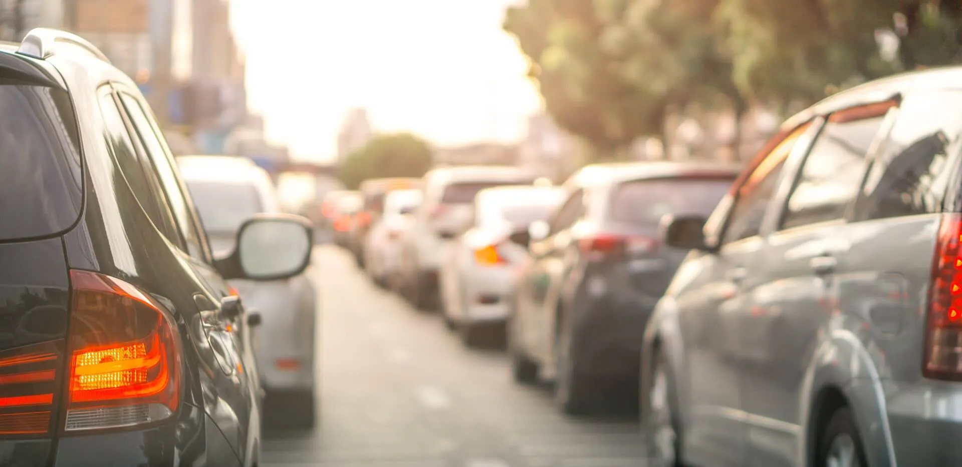 cars-stuck-in-traffic-desktop-banner.jpg
