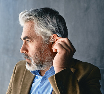 grey-haired-mature-man-332.jpg