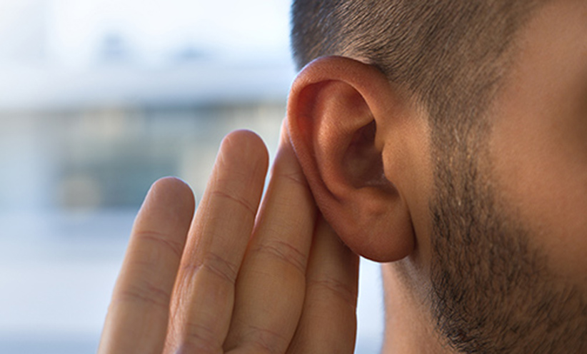 young-man-with-hearing-problem-500.jpg