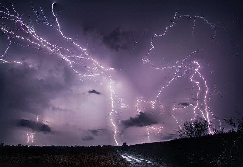 sound-of-thunder.jpg