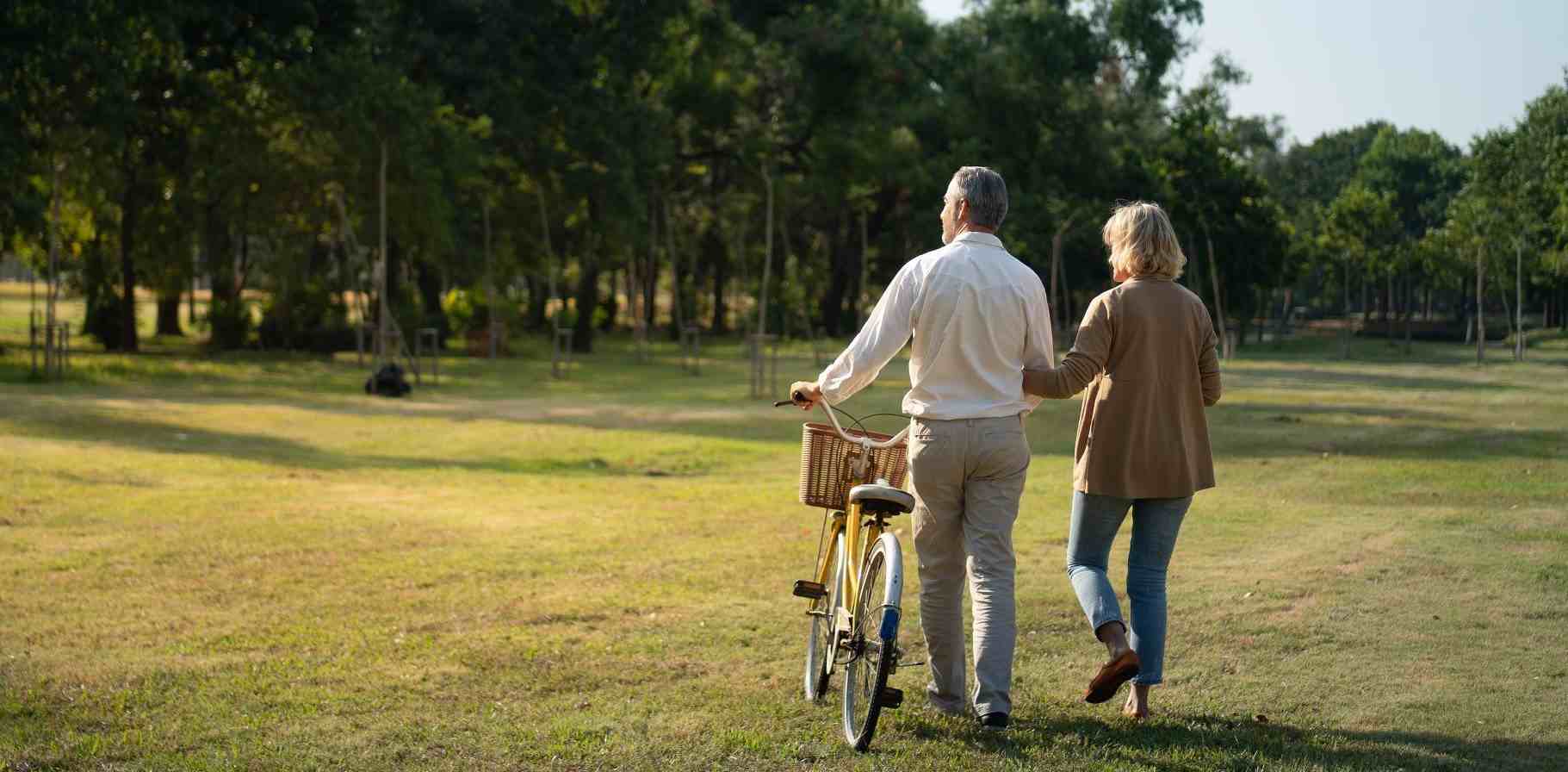 behind-elderly-couple-bycicle.jpg