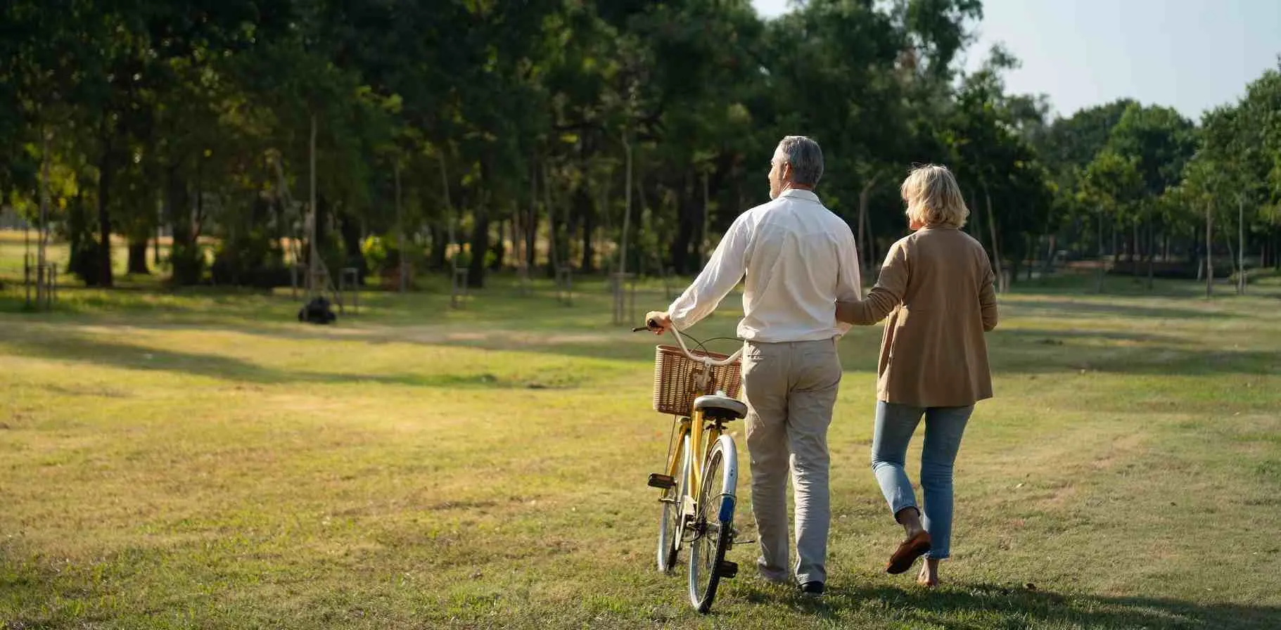 behind-elderly-couple-bycicle.jpg