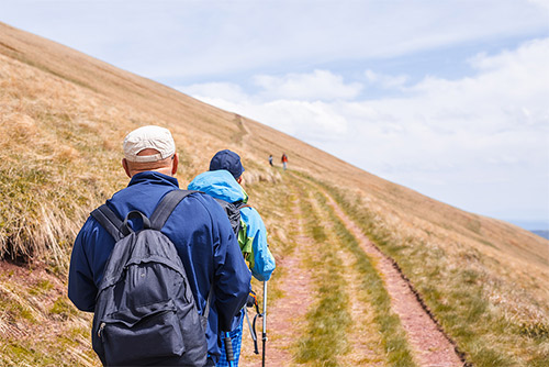 hiking-in-nature-500.jpg