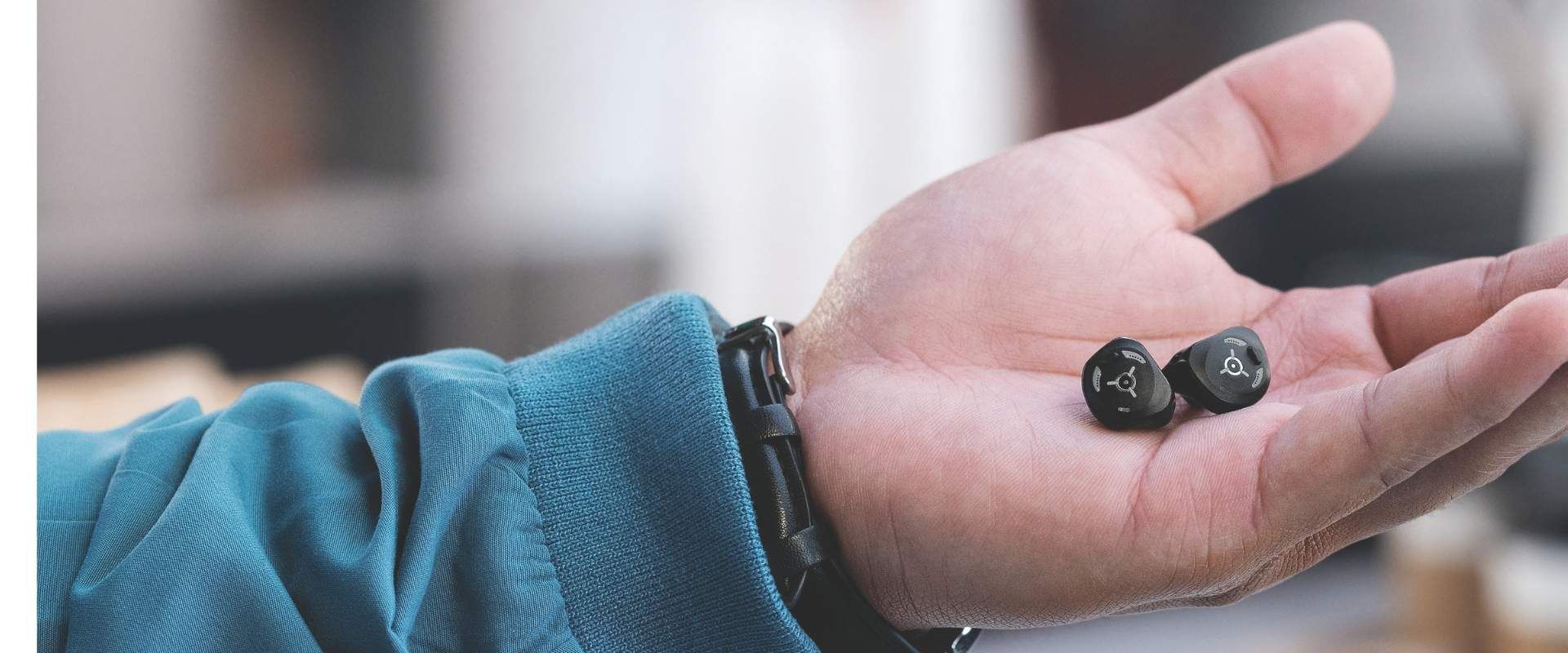 bogohp 2026 desktop hero virto on hand.jpg