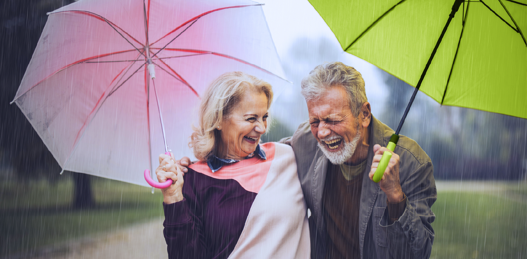Desktop Banner 1821x896_Couple_in_the_Rain.png