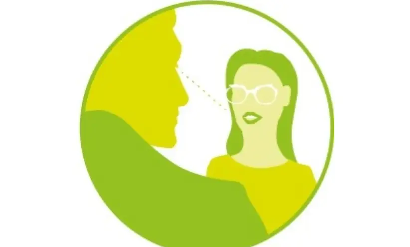 822x496_green-yellow_woman_and_man.webp