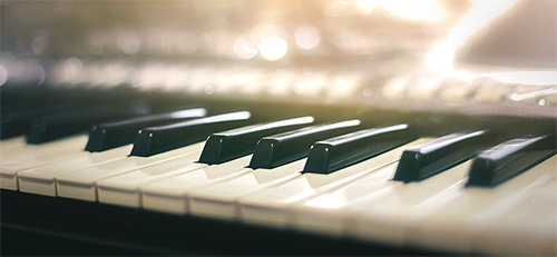 piano-keyboard-background-500.jpg