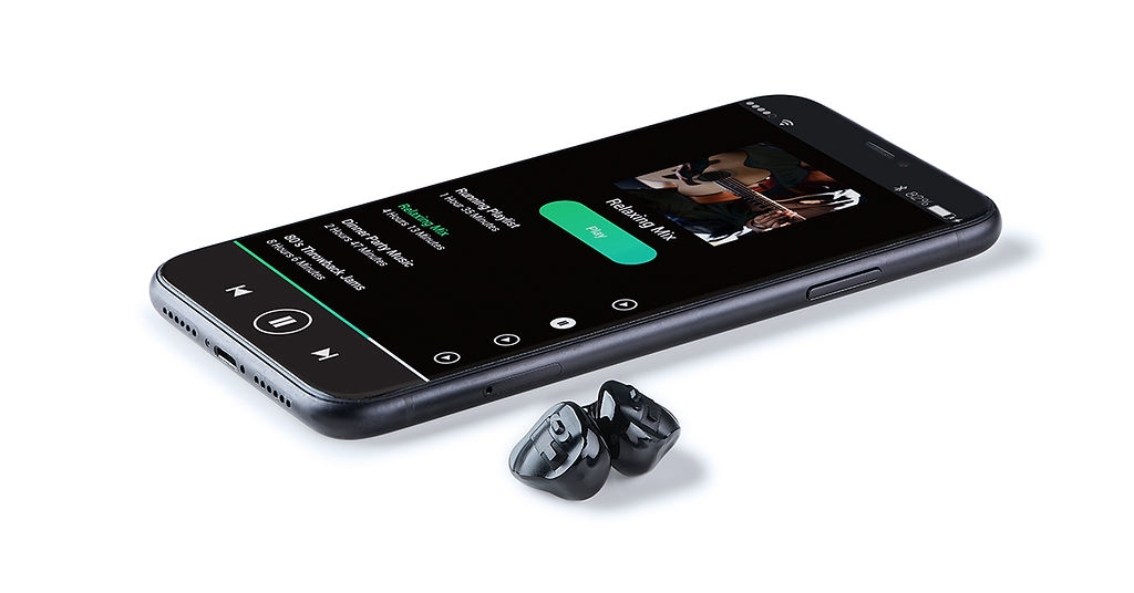 pic_phonak_virto_marvel_black_music_streaming_1200x628.jpg