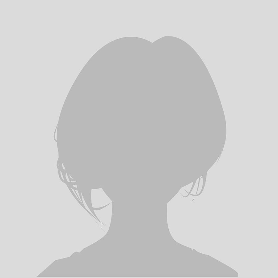 author-image-women.jpg