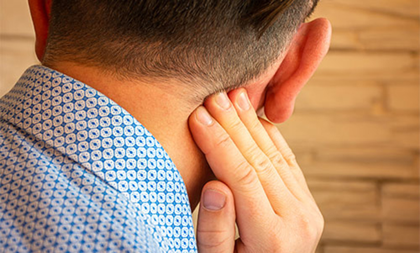 pain-behind-ear500.jpg
