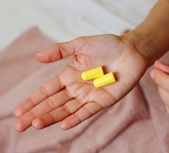 close-up-of-female-hhands-332.jpg