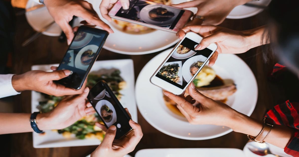 Consumer Eating Social media likes influence consumer eating habits