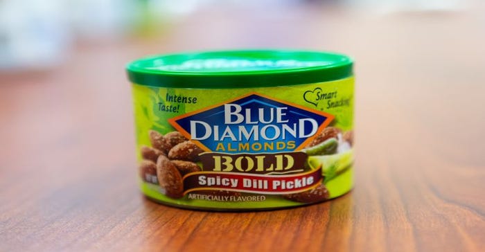 Blue Diamond spicy dill pickle almonds
