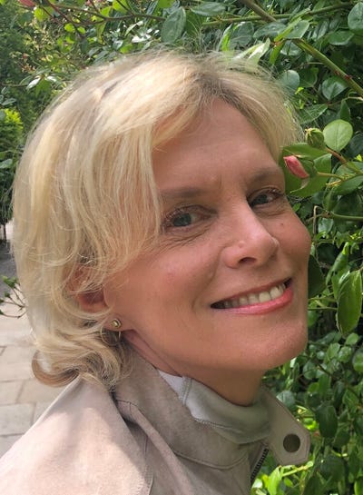 Elizabeth Candelario.jpg Elizabeth Candelario.jpg