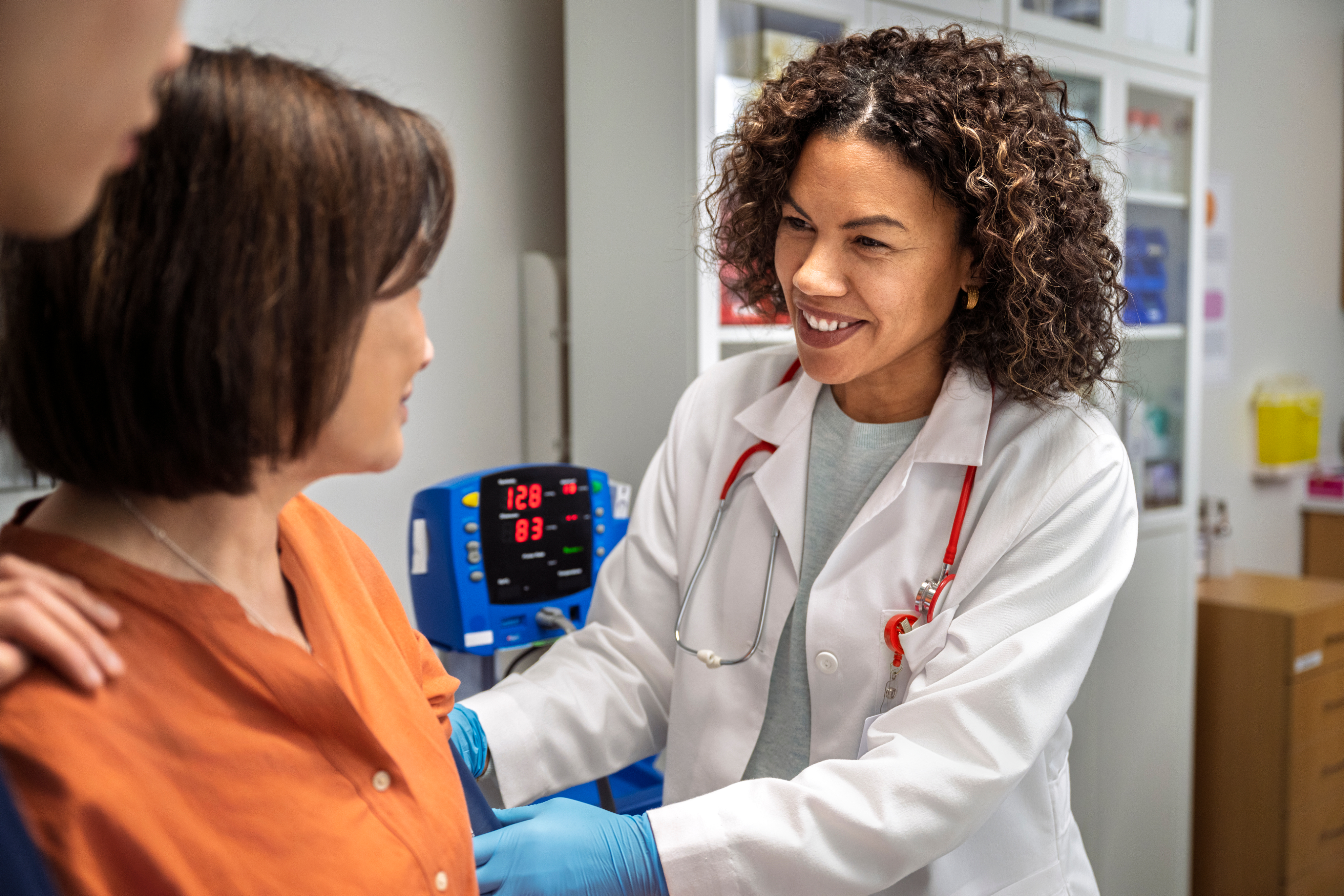 Mitä Tremfya on ja mihin sitä käytetään?