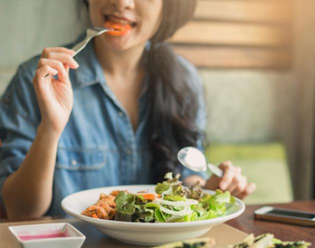 A fellángolás ellenére – egyen!