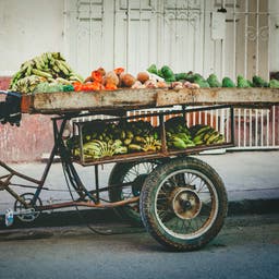 kuba-fahrrad-obst-g-1142627373.jpg