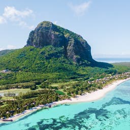 Ostafrika-Mauritius-Le-Morne-Strand-g-1593612273.jpg