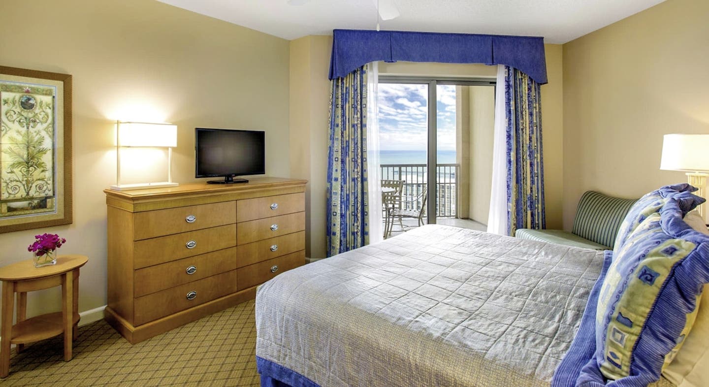 Wohnbeispiel Two bedroom Condo Ocean View