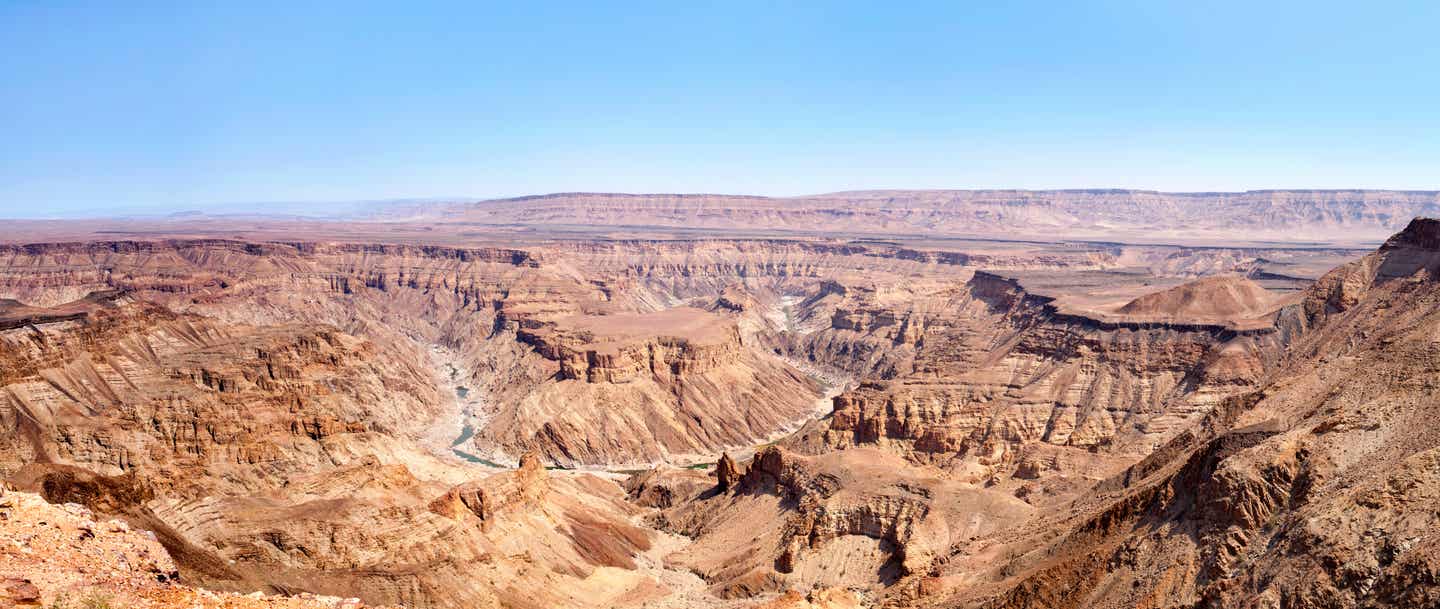 Namibias Sehenswürdigkeiten: Fish River Canyon während der Trockenzeit