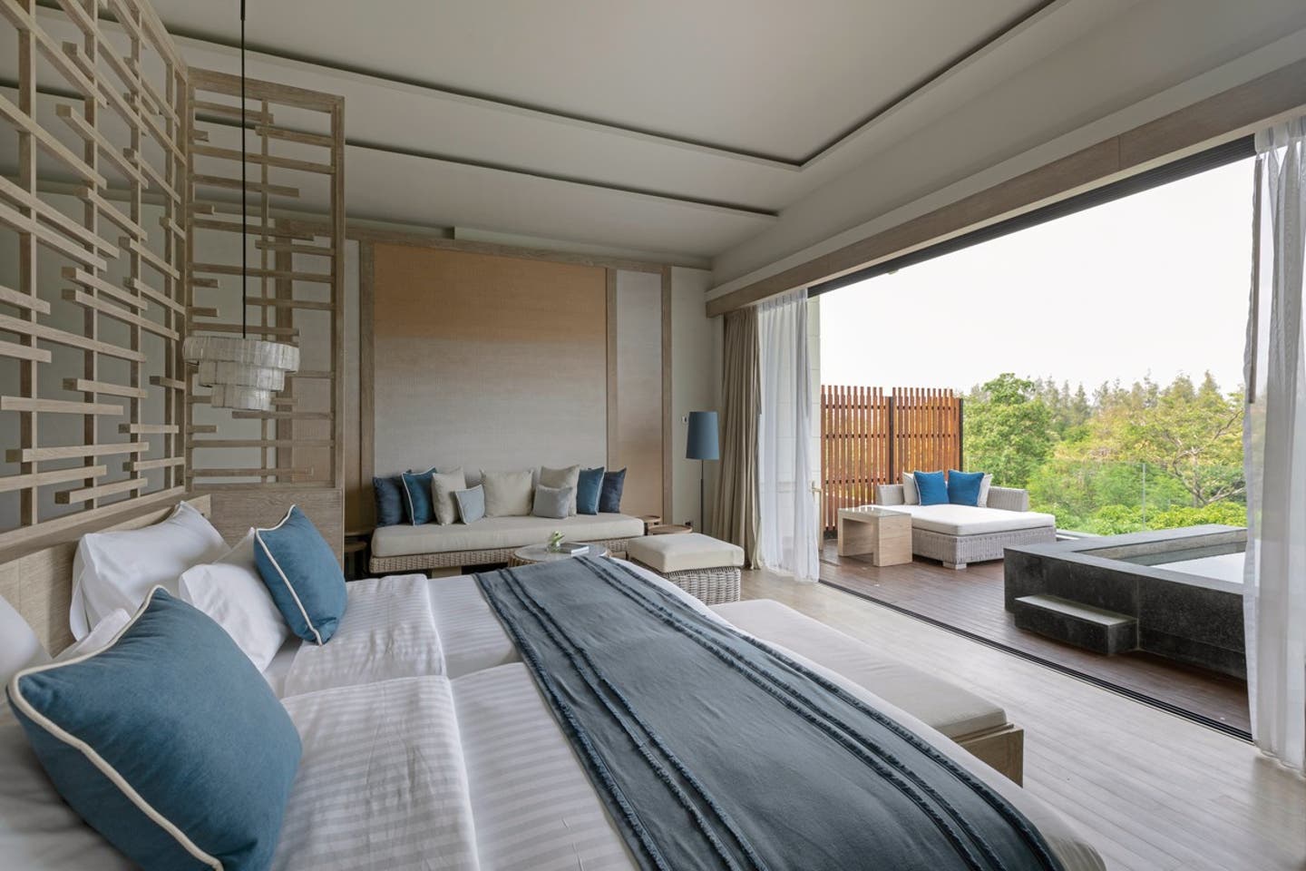 Wohnbeispiel Deluxe Sky Pool Suite