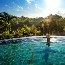 infinity-pool-g-679511598.jpg