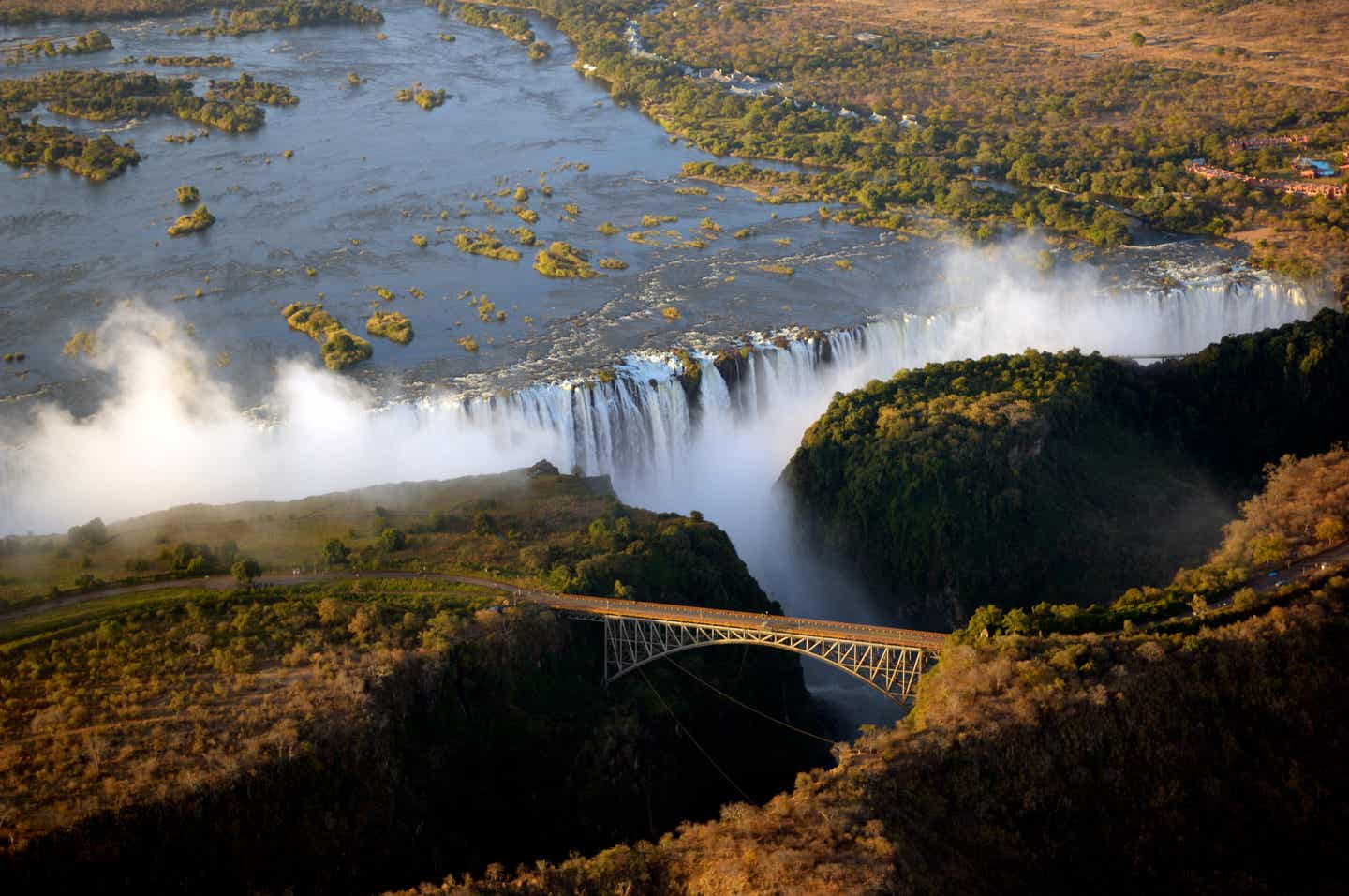 Afrikas Sehenswürdigkeiten: Victoria Falls
