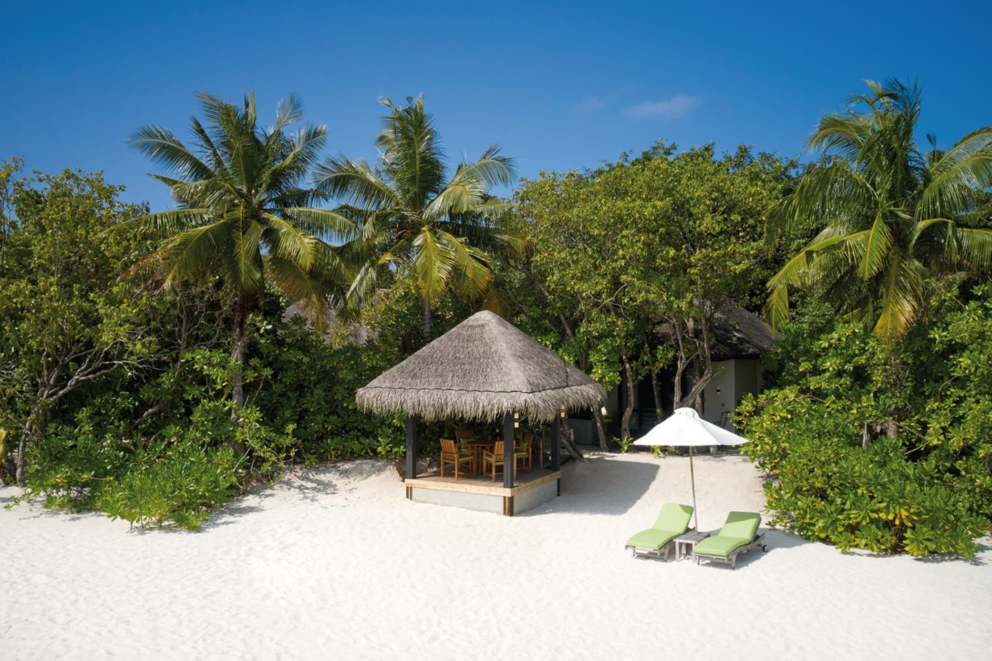 Wohnbeispiel Beach Villa with Pool