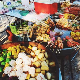 thailand-food-market-t-610951930.jpg