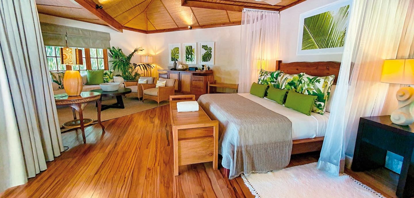 Wohnbeispiel Beachfront Spa Cottage