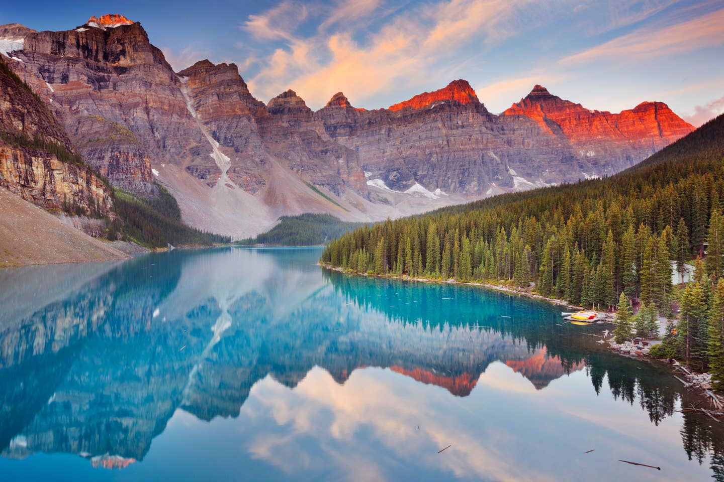 Rundreisen Nordamerika: der Morraine Lake in Kanada