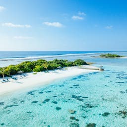 malediven-adu-atoll-insel-meer-strand-g-1136568605.jpg