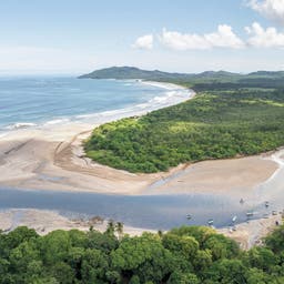 costa-rica-tamarindo-strand-und-muendung.g-1400858774.jpg