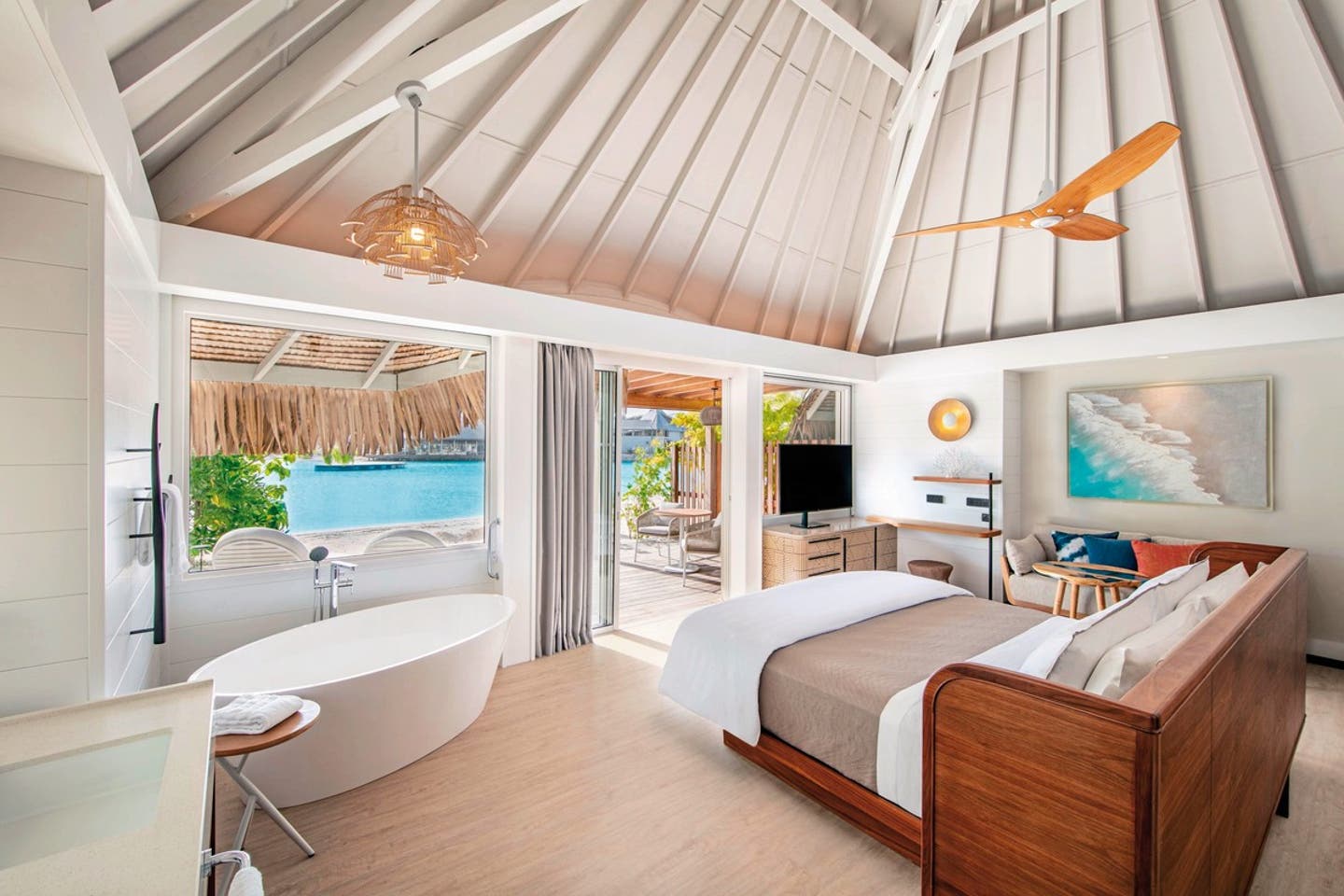 Wohnbeispiel Beach Villa Lagoon View mit Plunge Pool