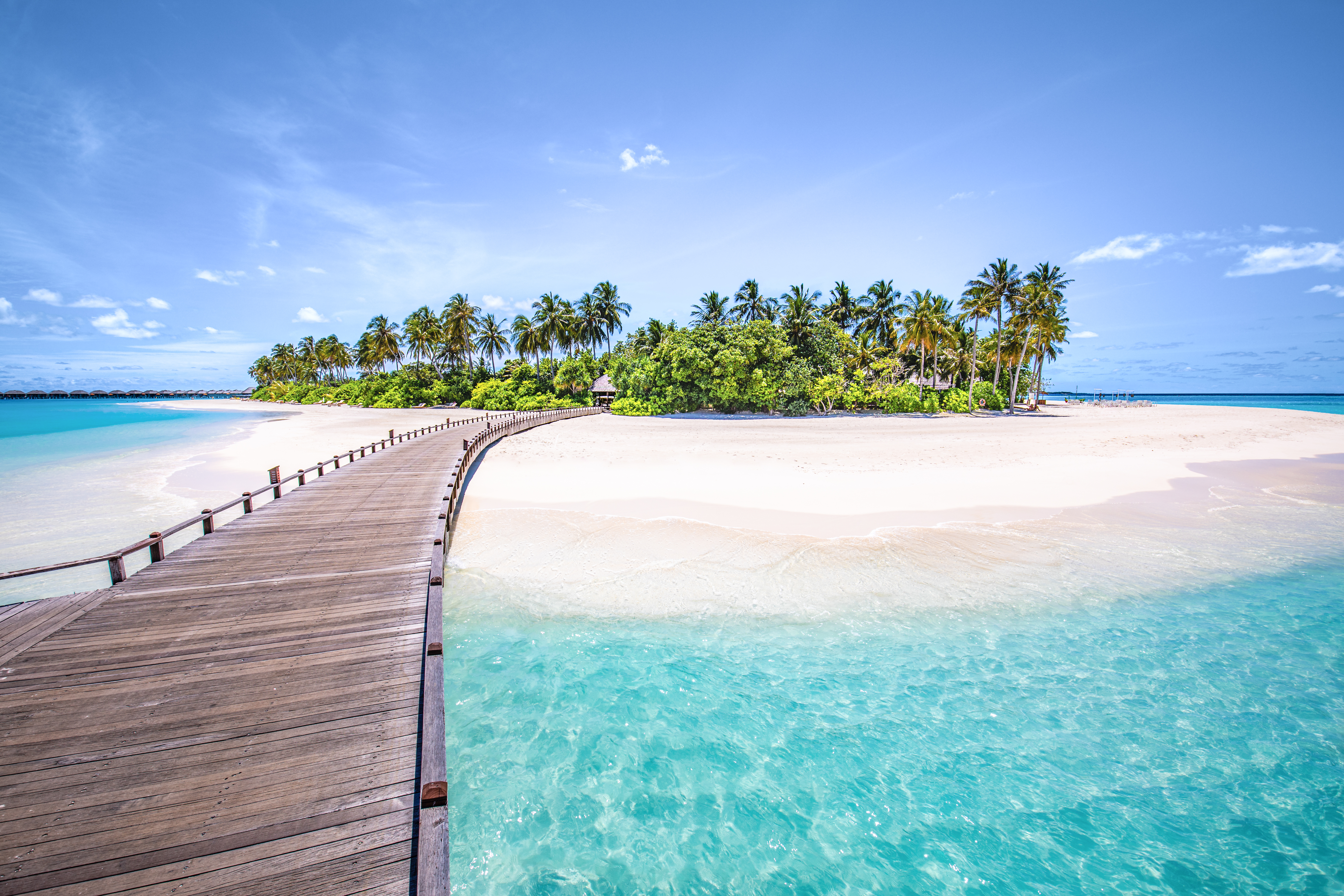 malediven-insel-strand-g-1496956781-bearb.jpg