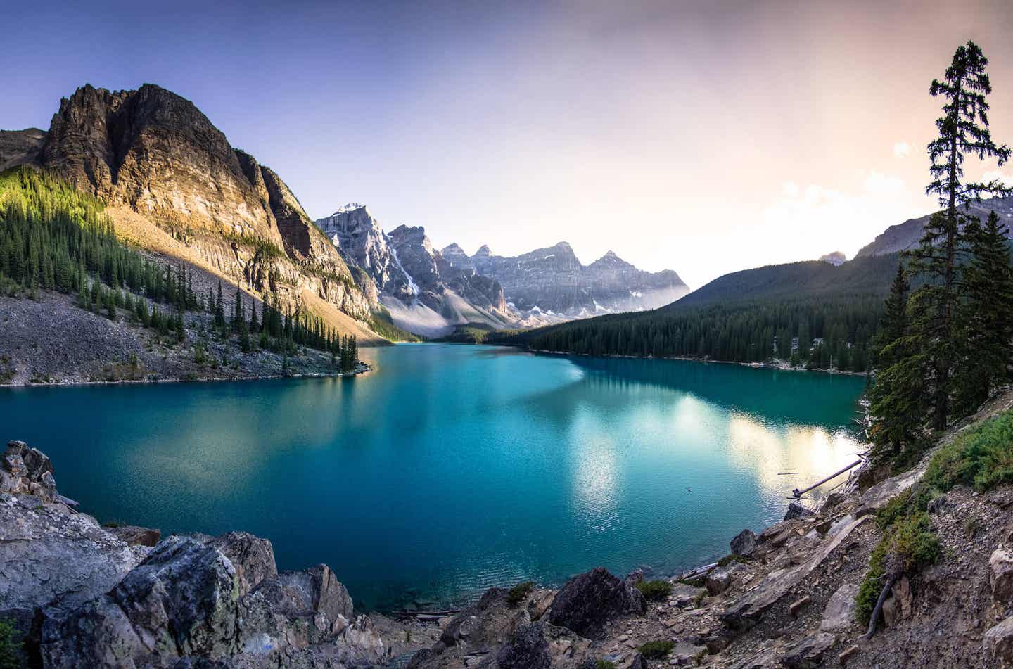 Banff: Moraine Lake im Nationalpark