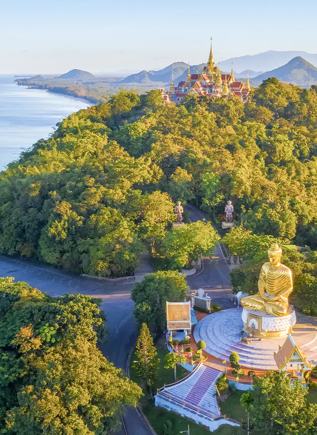 Last Minute Last Minute 2026: Wat Tang Sai Tempel auf dem Thong Chai Berg in Thailand