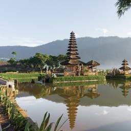 indonesien-bali-pura-ulun-danu-bratan-g-518355150.jpg