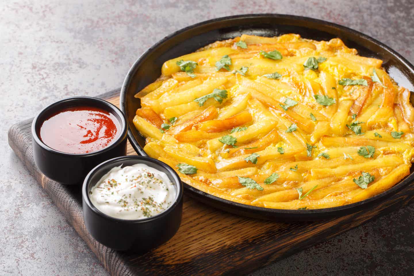 Sansibar Essen: Zege Chips Mayai, typisches Streetfood