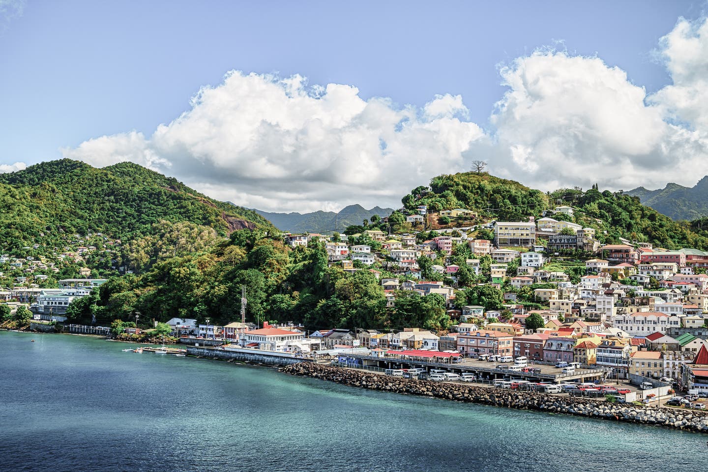 Karibik schönste Inseln: St. George's - Hauptstadt der Karibikinsel Grenada